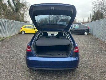 Audi A3 1.6 TDI Sport S Tronic Euro 5 (s/s) 3dr
