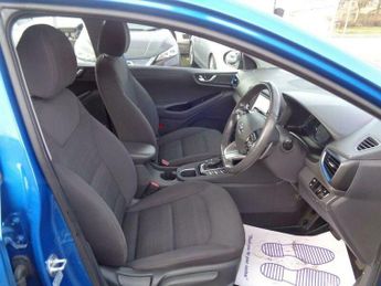 Hyundai Ioniq 1.6 h-GDi Premium DCT Euro 6 (s/s) 5dr