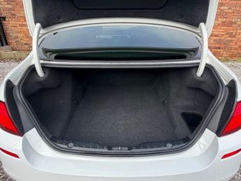 BMW 5 SERIES 520d M SPORT