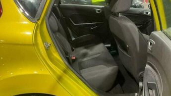 Ford Fiesta 1.6 Zetec Hatchback 5dr Petrol Powershift Euro 5 (105 ps)