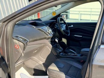 Ford Kuga 2.0 TDCi Titanium SUV 5dr Diesel Powershift AWD Euro 6 (s/s) (18