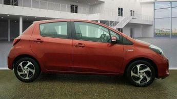 Toyota Yaris 1.5 VVT-h Icon Hatchback 5dr Petrol Hybrid E-CVT Euro 6 (101 ps)