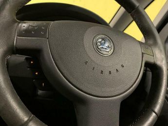 Vauxhall Meriva 1.6i 16v Breeze Easytronic 5dr