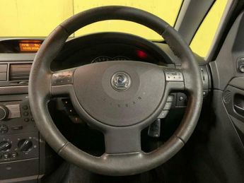 Vauxhall Meriva 1.6i 16v Breeze Easytronic 5dr