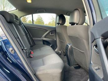 Toyota Avensis 1.8 V-Matic TR Multidrive Euro 4 4dr