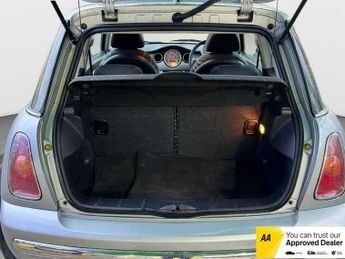 MINI Hatch 1.6 One CVT Euro 3 3dr