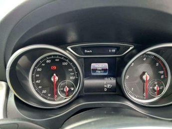 Mercedes-Benz CLA 2.1 CLA220d AMG Line Shooting Brake 7G-DCT Euro 6 (s/s) 5dr