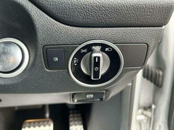 Mercedes-Benz CLA 2.1 CLA220d AMG Line Shooting Brake 7G-DCT Euro 6 (s/s) 5dr