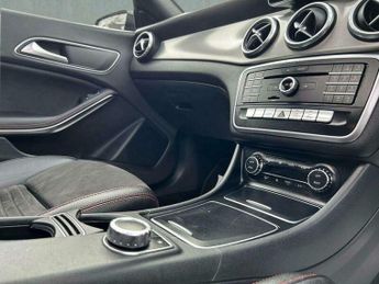 Mercedes-Benz CLA 2.1 CLA220d AMG Line Shooting Brake 7G-DCT Euro 6 (s/s) 5dr
