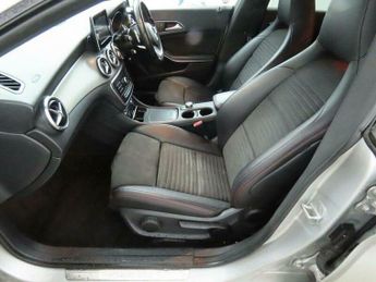 Mercedes-Benz CLA 2.1 CLA220d AMG Line Shooting Brake 7G-DCT Euro 6 (s/s) 5dr