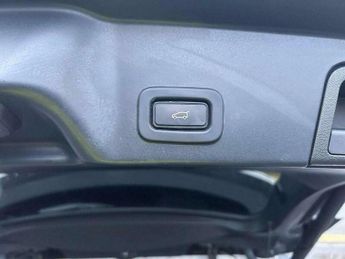 Land Rover Range Rover Evoque 2.0 D180 First Edition Auto 4WD Euro 6 (s/s) 5dr