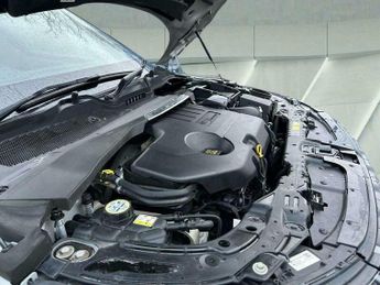 Land Rover Range Rover Evoque 2.0 D180 First Edition Auto 4WD Euro 6 (s/s) 5dr