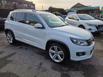 Volkswagen Tiguan 2.0 TDI BlueMotion Tech R-Line DSG 4WD Euro 6 (s/s) 5dr
