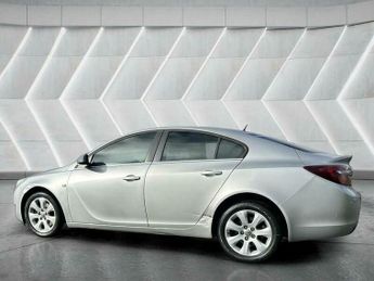 Vauxhall Insignia 2.0 CDTi Design Auto Euro 5 5dr