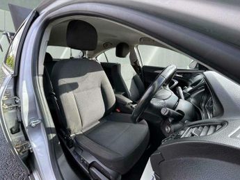 Vauxhall Insignia 2.0 CDTi Design Auto Euro 5 5dr