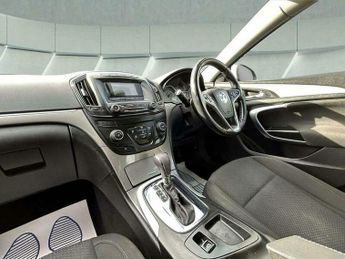 Vauxhall Insignia 2.0 CDTi Design Auto Euro 5 5dr