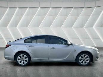 Vauxhall Insignia 2.0 CDTi Design Auto Euro 5 5dr