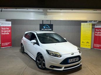Ford Focus 2.0T EcoBoost ST-2 Euro 5 (s/s) 5dr