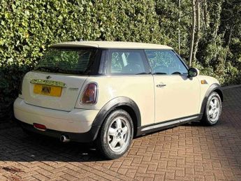 MINI Hatch COOPER