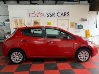 Nissan Leaf 24kWh Visia Hatchback 5dr Electric Auto (107 bhp)