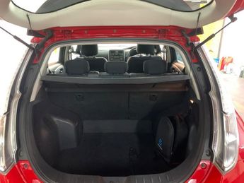 Nissan Leaf 24kWh Visia Hatchback 5dr Electric Auto (107 bhp)