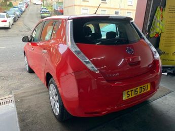 Nissan Leaf 24kWh Visia Hatchback 5dr Electric Auto (107 bhp)