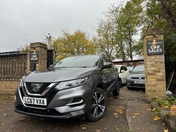 Nissan Qashqai 1.2 DIG-T N-Connecta Euro 6 (s/s) 5dr
