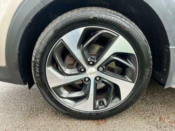 Hyundai Tucson 2.0 CRDi Premium Auto 4WD Euro 6 5dr