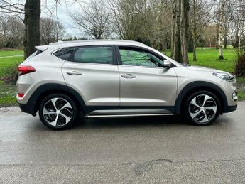 Hyundai Tucson 2.0 CRDi Premium Auto 4WD Euro 6 5dr