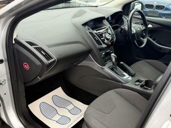 Ford Focus 1.6 Titanium Navigator Powershift Euro 5 5dr