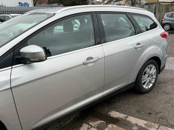 Ford Focus 1.6 Titanium Navigator Powershift Euro 5 5dr