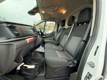 Ford Transit Custom 1.0 340 EcoBoost 13.6kWh Trend Auto L1 H1 Euro 6 5dr