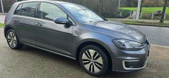 Volkswagen Golf 35.8kWh e-Golf Auto 5dr