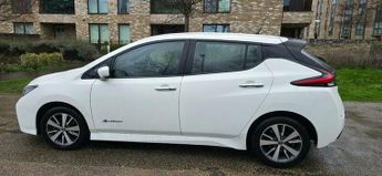 Nissan Leaf 40kWh Acenta Auto 5dr