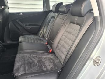 Volkswagen Passat TDI SEL (170) DSG