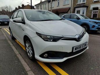 Toyota Auris 1.8 VVT-h Business Edition CVT Euro 6 (s/s) 5dr