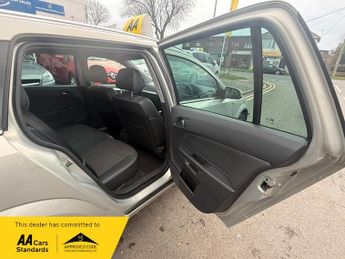 Vauxhall Astra DESIGN 140