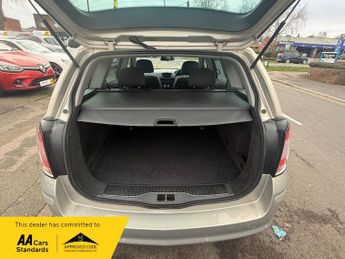 Vauxhall Astra DESIGN 140