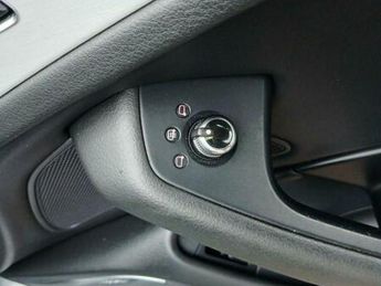 Audi A6 Avant 3.0 TDI V6 S line Multitronic Euro 5 (s/s) 5dr