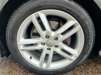 Audi A6 Avant 3.0 TDI V6 S line Multitronic Euro 5 (s/s) 5dr