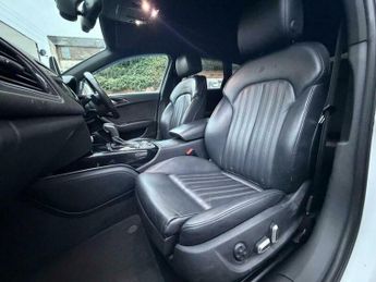 Audi A6 Avant 2.0 TDI ultra Black Edition S Tronic Euro 6 (s/s) 5dr