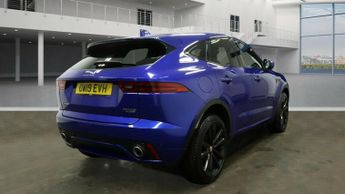 Jaguar E-PACE D240 R-DYNAMIC HSE Automatic