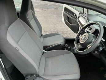 Volkswagen Up MOVE UP