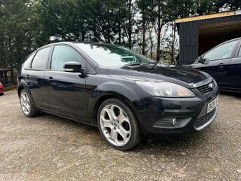 Ford Focus 2.0 Titanium 5dr