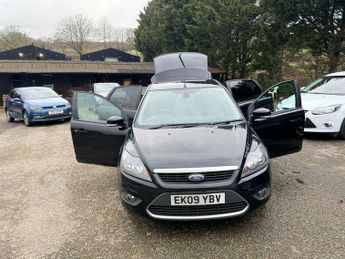 Ford Focus 2.0 Titanium 5dr