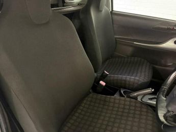 Toyota iQ 1.0 VVT-i 2 Multidrive Euro 4 3dr