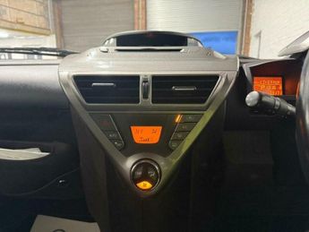 Toyota iQ 1.0 VVT-i 2 Multidrive Euro 4 3dr