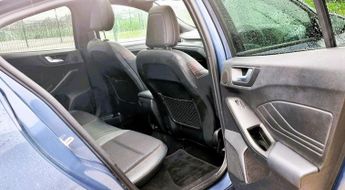 Ford Focus ST-LINE X