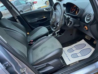 Vauxhall Corsa 1.4i 16v Design 5dr (a/c)
