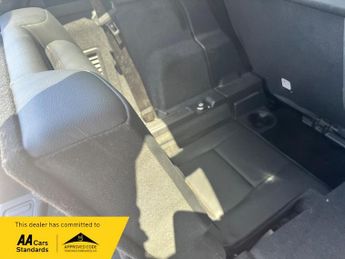Land Rover Discovery Sport TD4 HSE BLACK EDITION 7 SEATER AUTOMATIC DIESEL